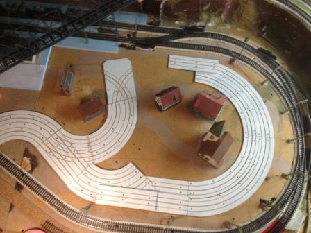 11_iCar weglay-out rond dorp op hoofdbaan.JPG