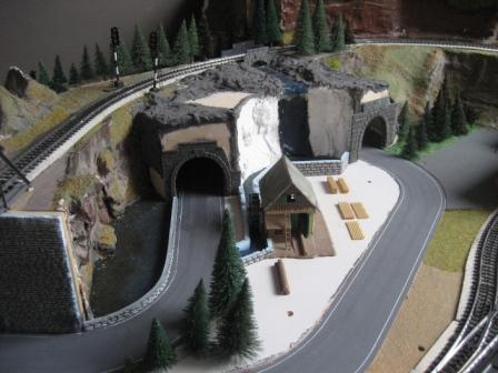 24_Houtzagerij met waterrad en waterval.JPG